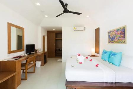 Phi Phi Bayview Resort - 8