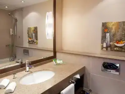 Holiday Inn Almaty - 56