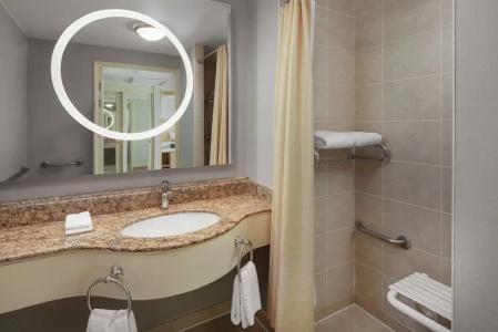 Courtyard by Marriott Tbilisi - 42