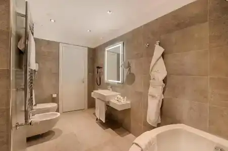 NH Collection Palazzo Cinquecento - 34