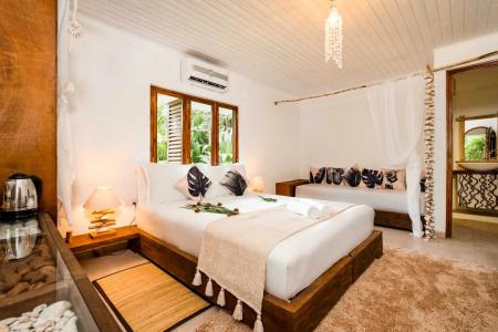 Bliss Praslin - 38