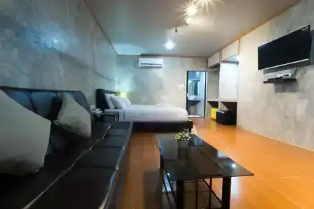 a Nice Resort - 90