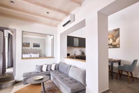EmGard Suites Kythnos - 97