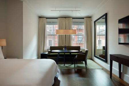 The Mercer - 51