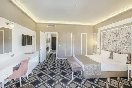 Utopia Resort & Residence - 27