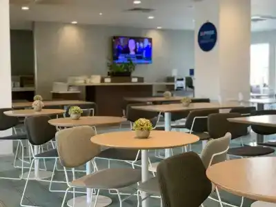 Holiday Inn Express Earls Court, An Ihg - 9