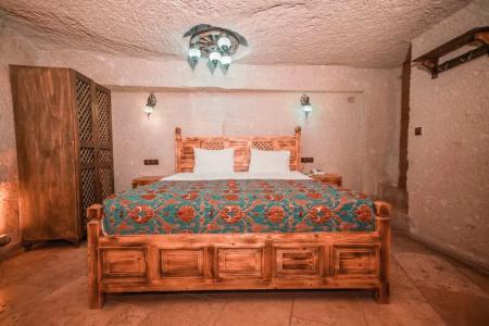 Zeus Cave Suites - 81