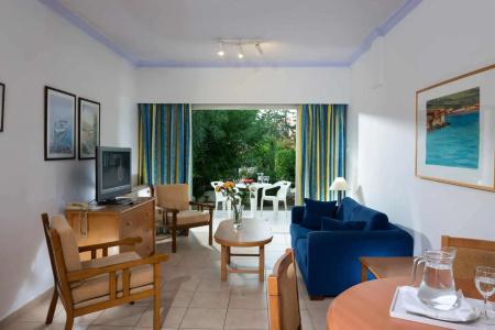 Paphos Gardens Holiday Resort - 59