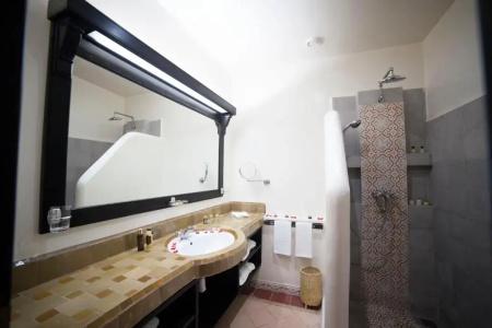 Borjs Suites & Spa - 33