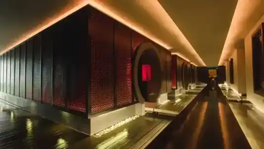 Four Seasons Hangzhou at West Lake - 12