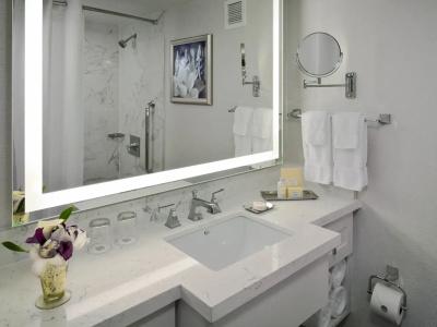 Royal Sonesta New Orleans - 37