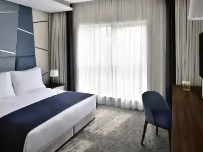 Mövenpick Downtown Dubai - 48