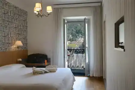 Metropole Suisse - 7