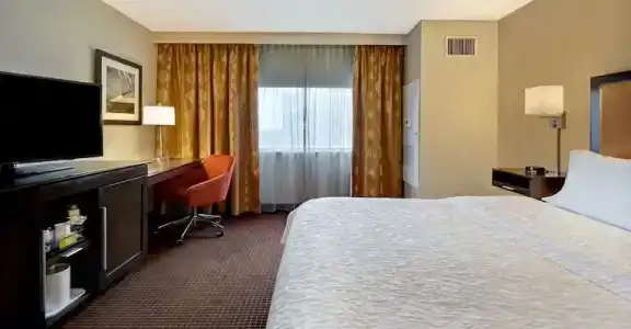 Hampton Inn Ny-Jfk - 34