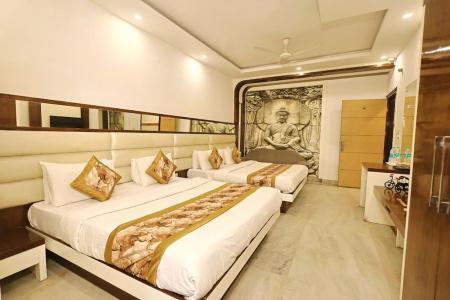 Hindustan- by Backpackers Heaven - 126