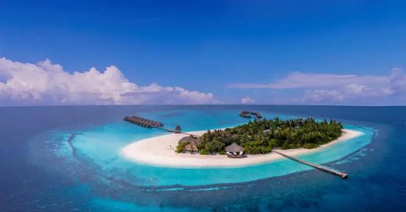 Angaga Island and Spa - 23