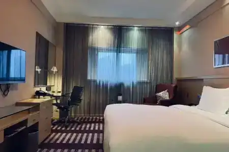 Park Inn by Radisson Shanghai Downtown - 33