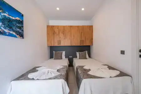 Mrt Suites Lara - 76