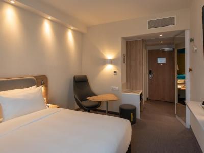Holiday Inn Express - Munich North, An Ihg - 51