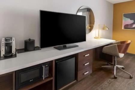 Hilton Garden Inn Los Angeles / Hollywood - 19