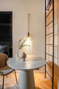 The Newel Psychiko - 79