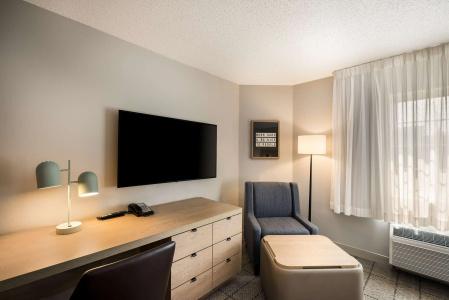 Sonesta Simply Suites Jersey City - 57