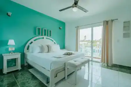 Green Coast - 25