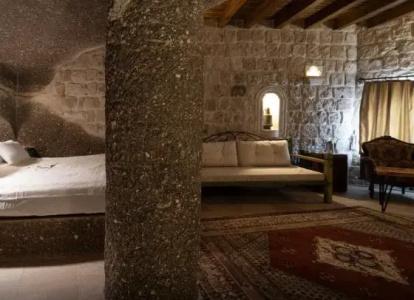 Grand Cave Suites - 90