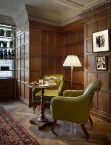 The Randolph, by Graduates - 15