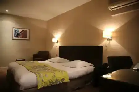 Grand Hôtel d'Orléans - 63