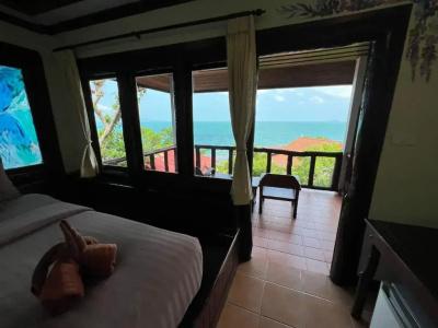 Sea Breeze Resort - Sha Plus - 72