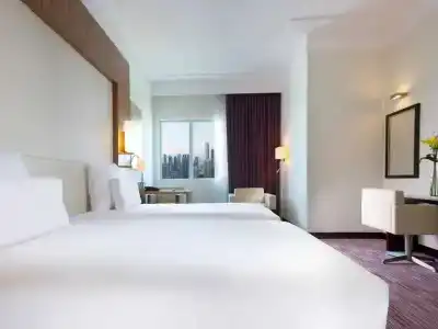 Pullman Dubai Jumeirah Lakes Towers - 45