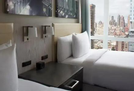 Doubletree By Hilton New York Times Square West - 68