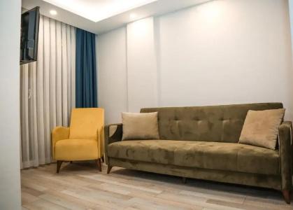 White Golden Suite - 39