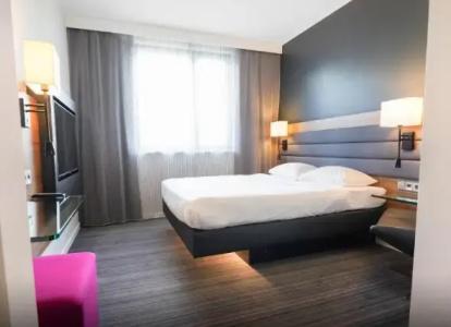 Moxy Oslo x - 45