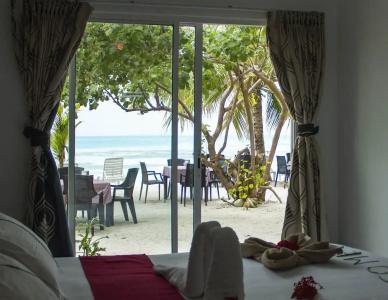 Crown Beach Maldives - 7