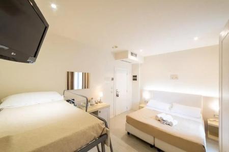Ferretti Beach - 46