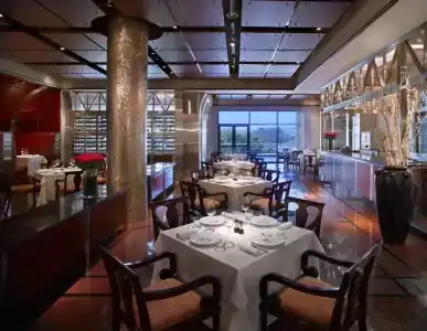 Grand Hyatt Residence - 28