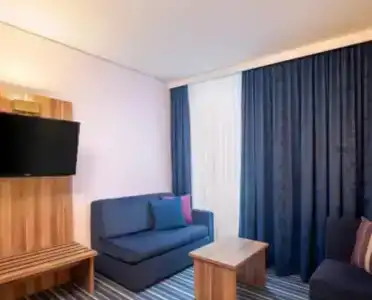 Holiday Inn Express Bremen Airport, An Ihg - 53