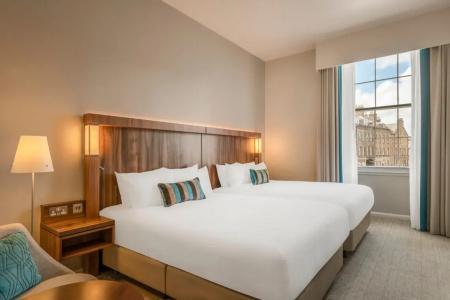 Courtyard by Marriott Edinburgh - 27