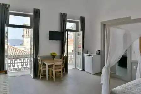 Douskos Guesthouse - 174