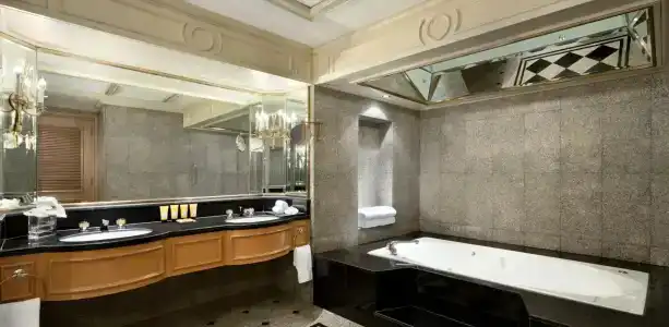 Shangri-La Bangkok - 101