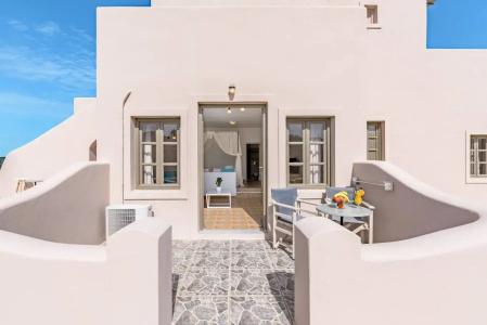 En Plo Boutique Suites Oia Santorini - 37