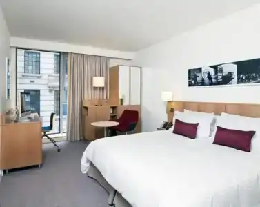 DoubleTree by Hilton London - Tower of London - 34