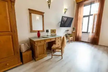 Friends Hostel & - 51