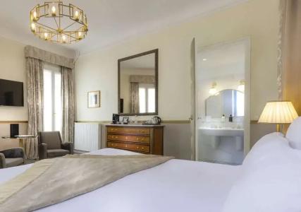 Claridge Paris - 68