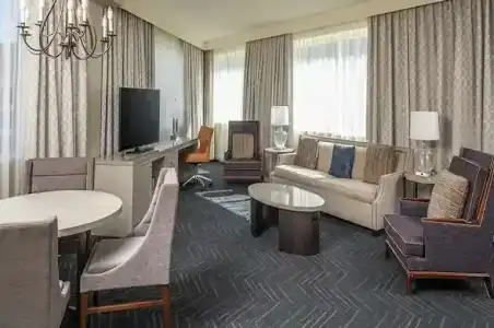 DoubleTree by Hilton Nashville Downtown - 65