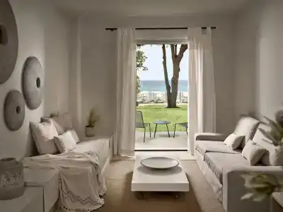 The Bay & Suites - 47