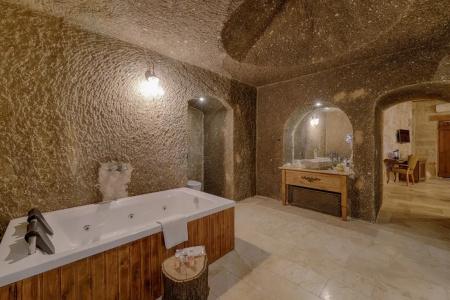 Hera Cave Suites - 162