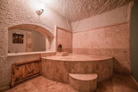 Zeus Cave Suites - 95